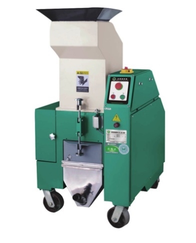 Máy xay nhựa tốc độ trung bình HGM250